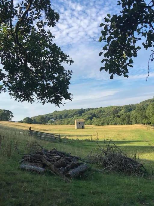 1800 Period Grade 2 Listed Cottage Addingham Bagian luar foto